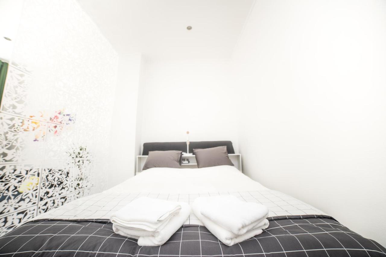 City Centre Hidden Gem! Apartment For Up To 3 People 布鲁塞尔 外观 照片
