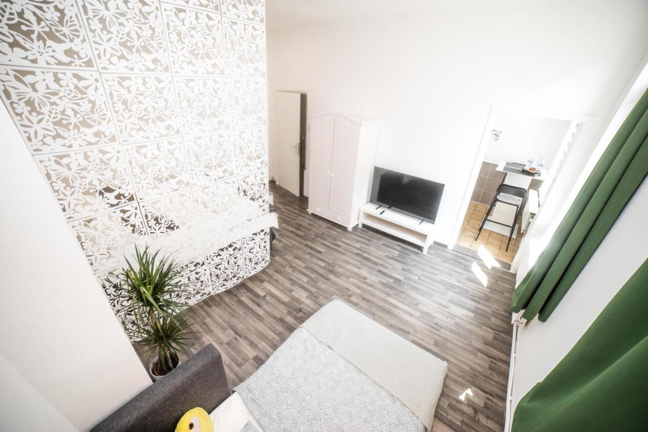 City Centre Hidden Gem! Apartment For Up To 3 People 布鲁塞尔 外观 照片